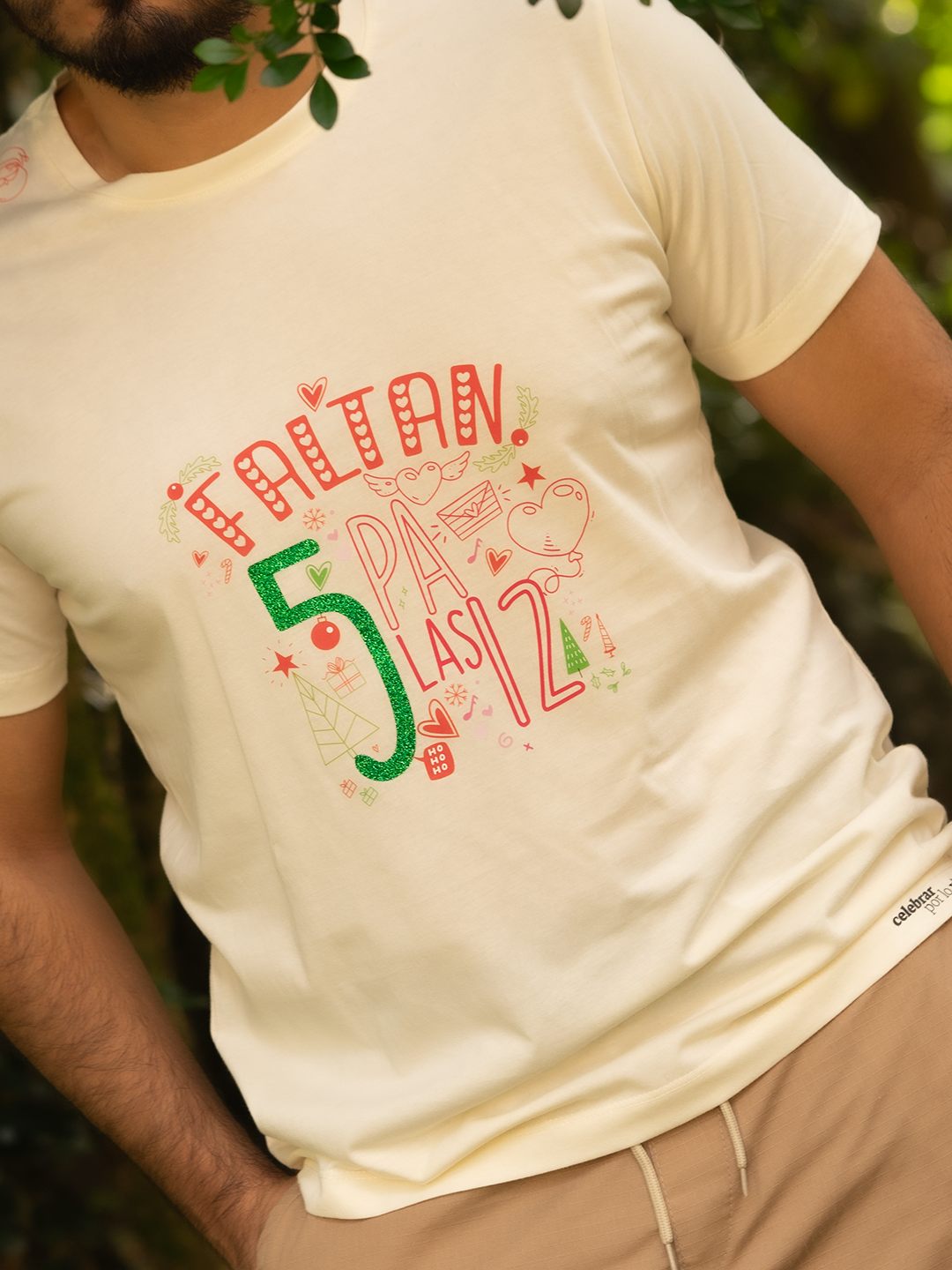 Camiseta Unisex Faltan 5 Pa las 12