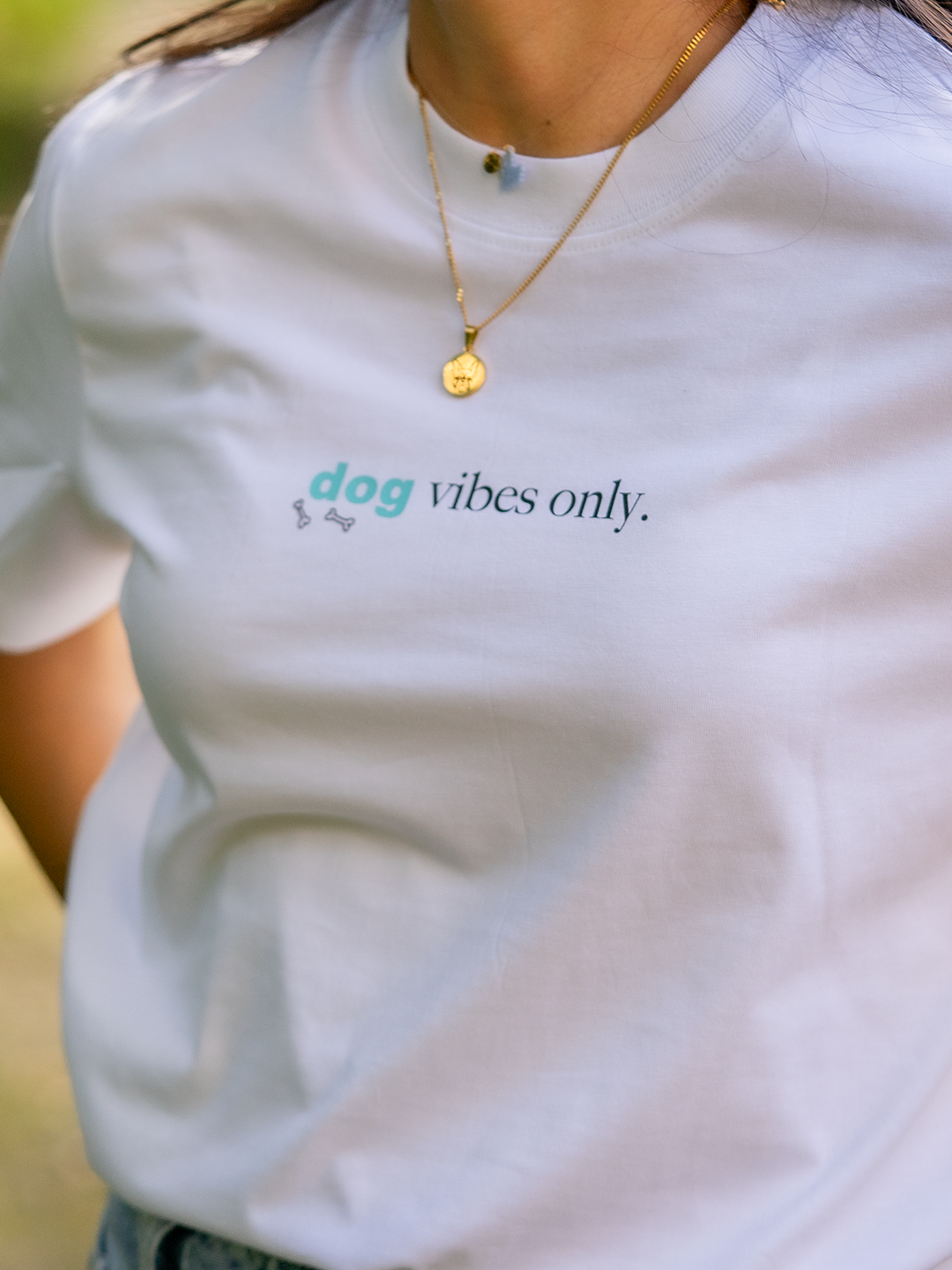 Camiseta Mujer Oversized Dog Vibes Only