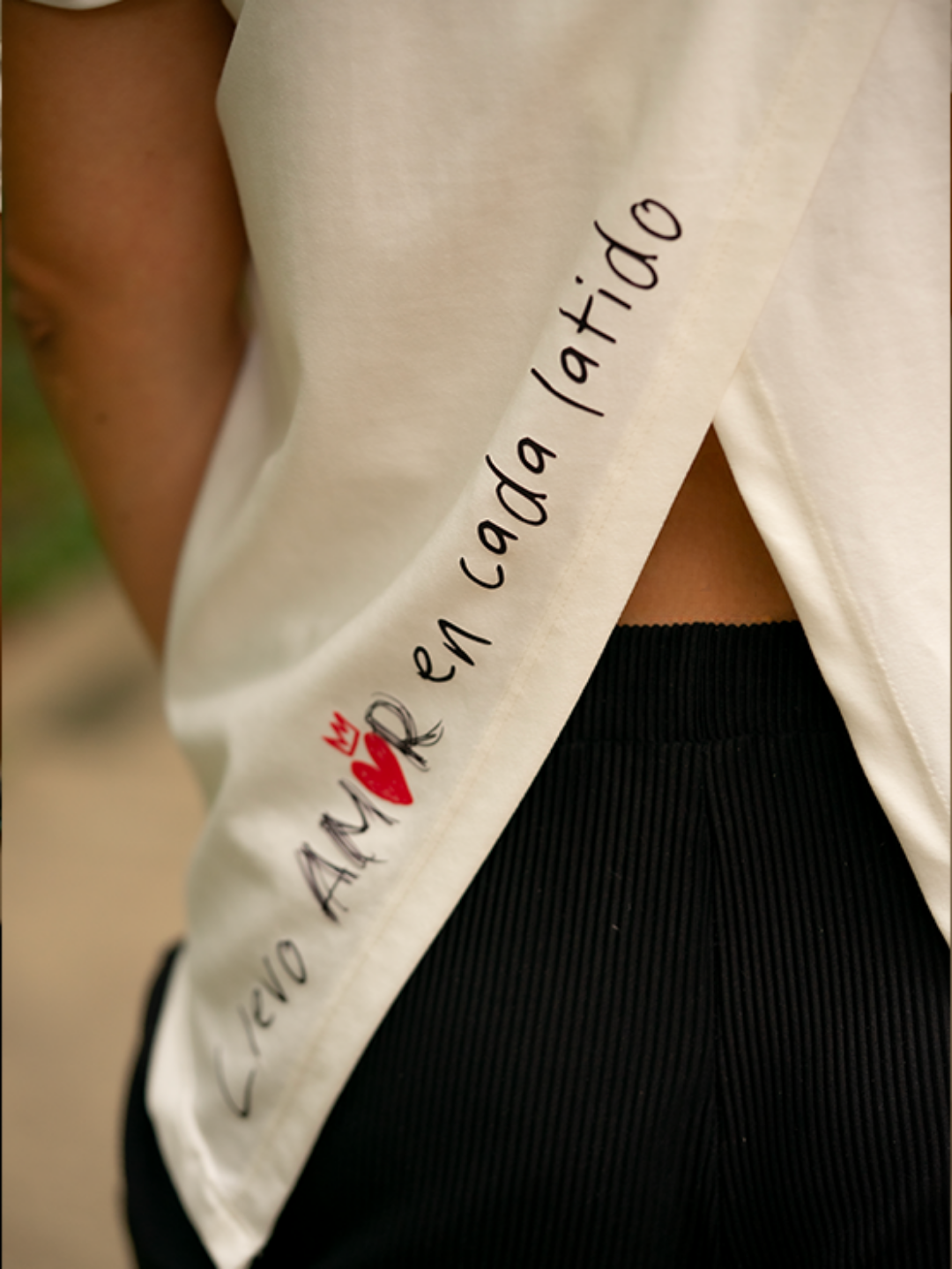 Camiseta Llevo amor