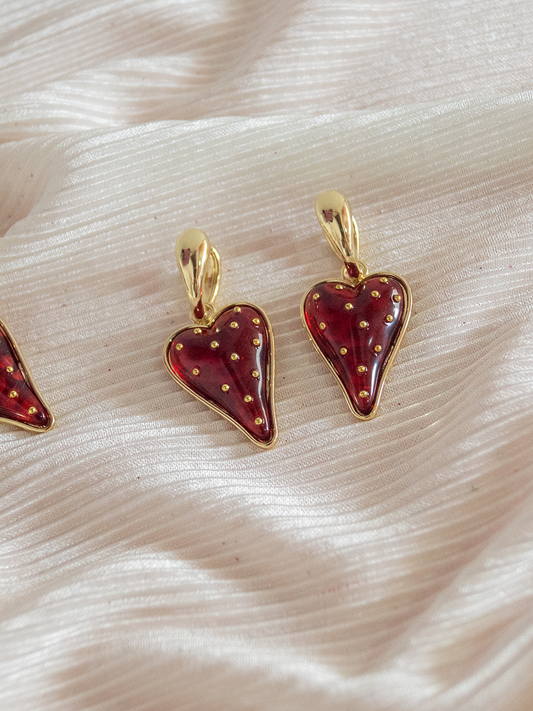 Aretes Latido Carmesí