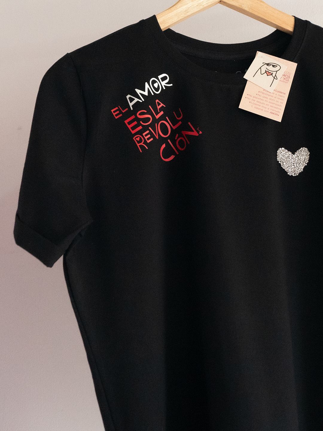 Camiseta Amor Rebelde