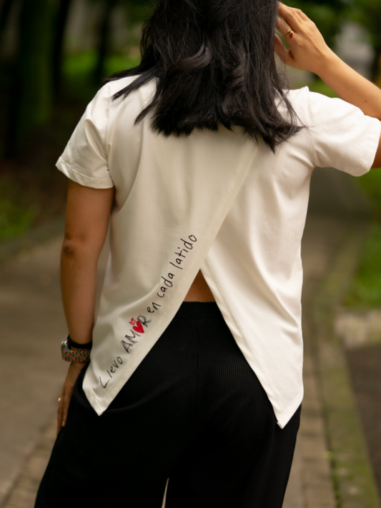 Camiseta Llevo amor