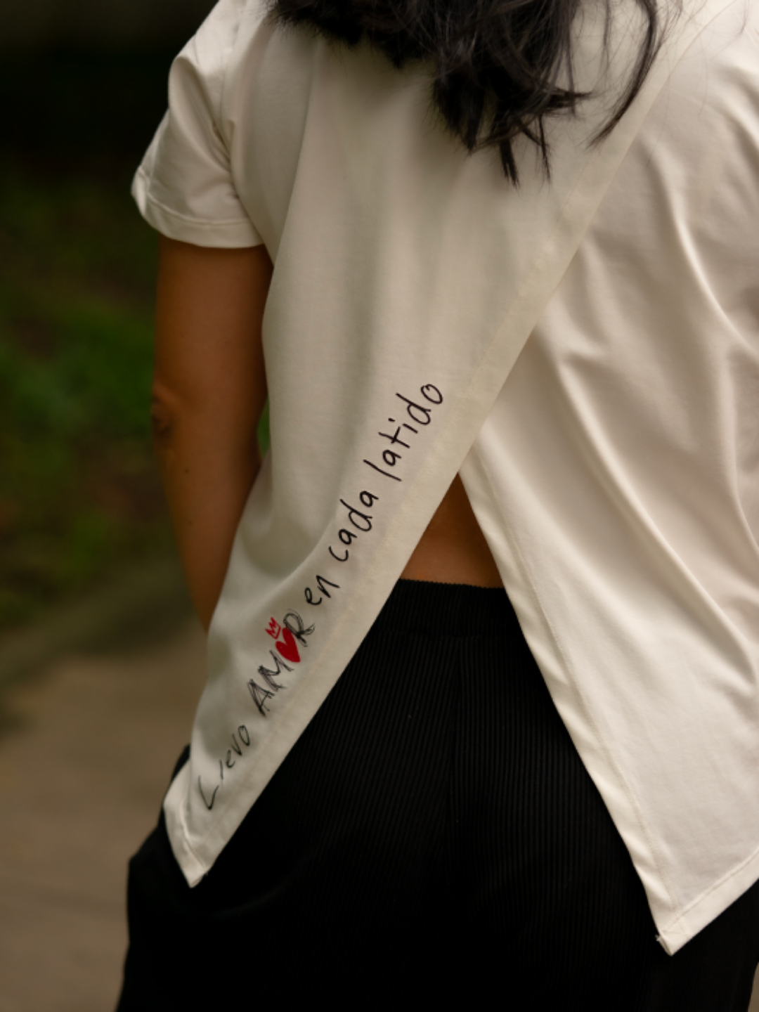 Camiseta Llevo amor