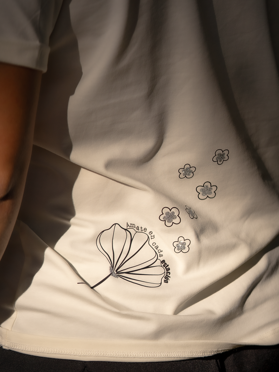 Camiseta Ámate en Cada Estación