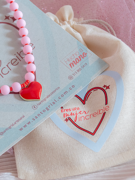 Collar Pink Corazón